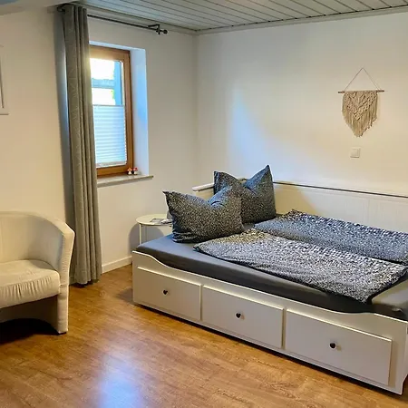 Moderne In Historischer Altstadt - Keine Monteurswohnung Apartman *