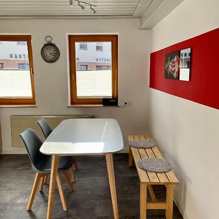 Apartament Moderne In Historischer Altstadt - Keine Monteurswohnung